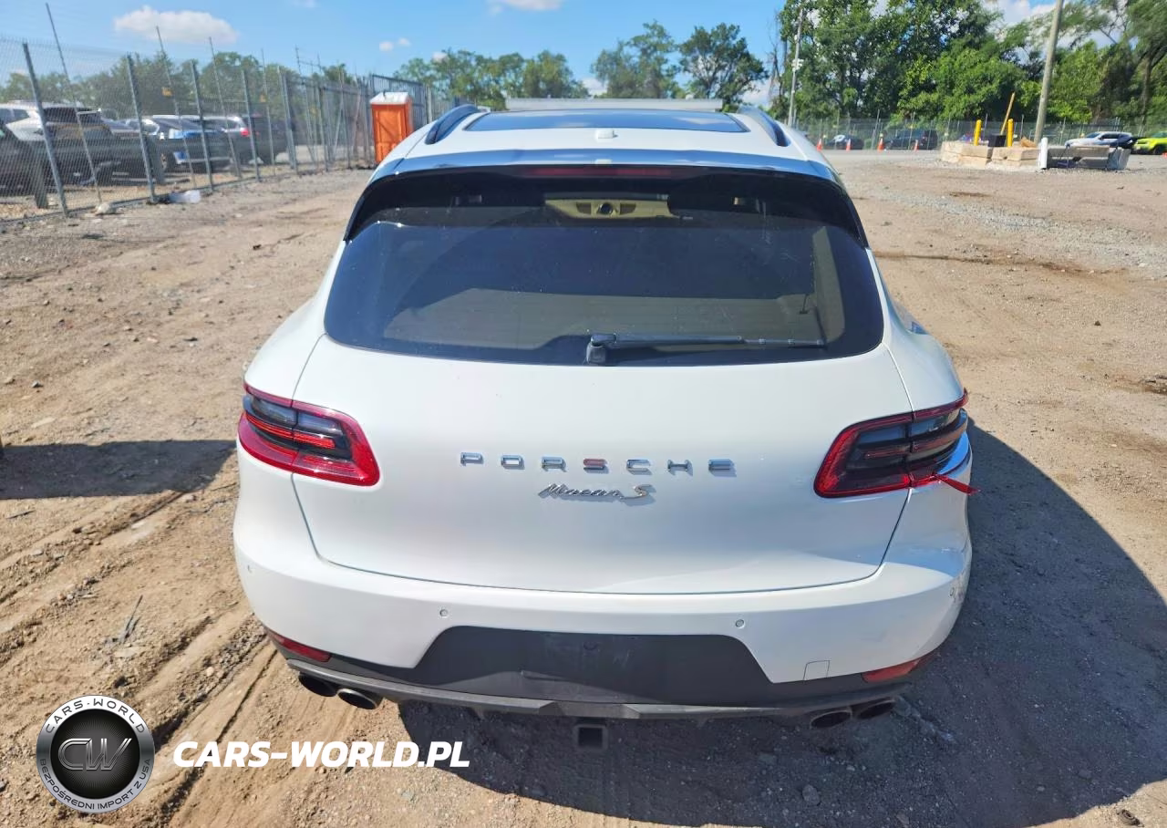 2016 Porsche Macan S VIN:WP1AB2A51GLB50579 - 6