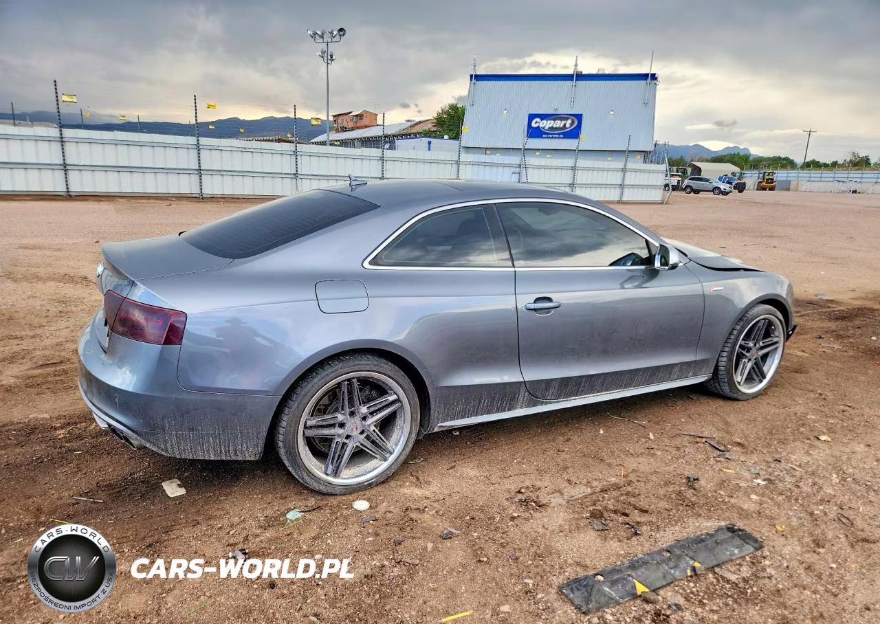 2013 Audi S5 Premium Plus VIN:WAUCGAFR3DA007008 - 3