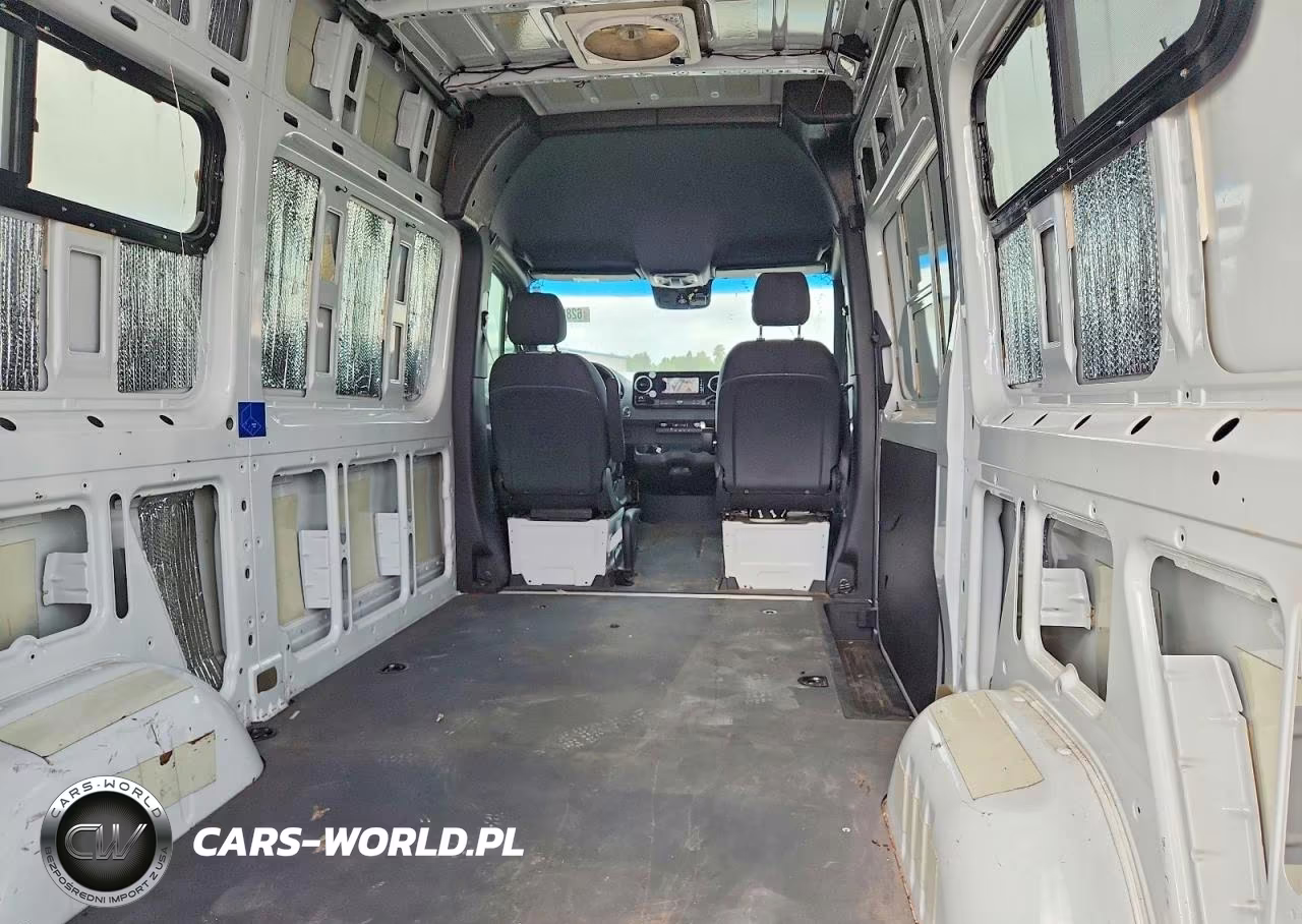 2020 Mercedes-Benz Sprinter 2500 Delivery Van VIN:W1W4EBHY0LT029448 - 10