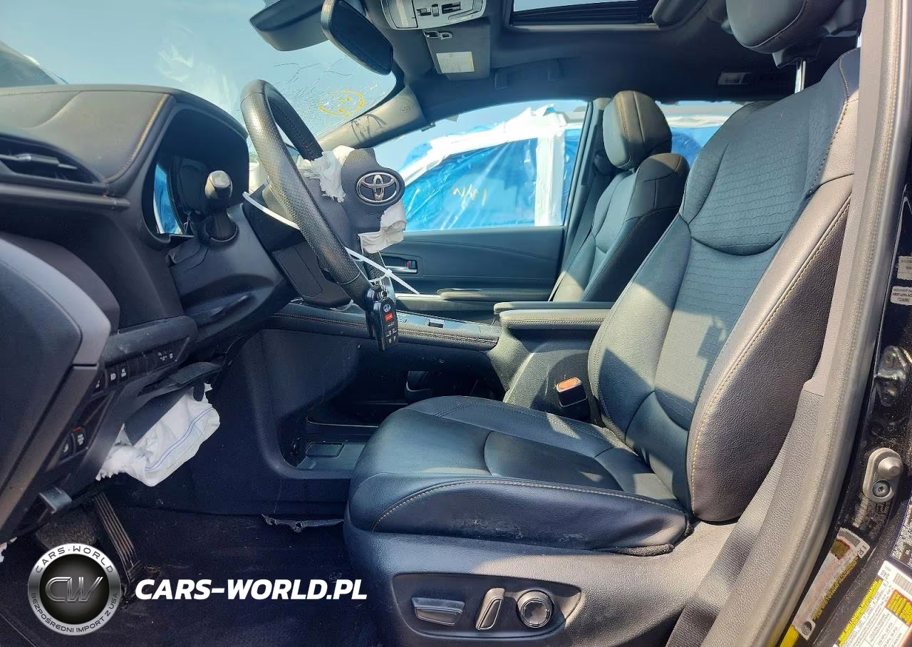 2023 Toyota Sienna Woodland Edition VIN:5TDCSKFC7PS088668 - 7