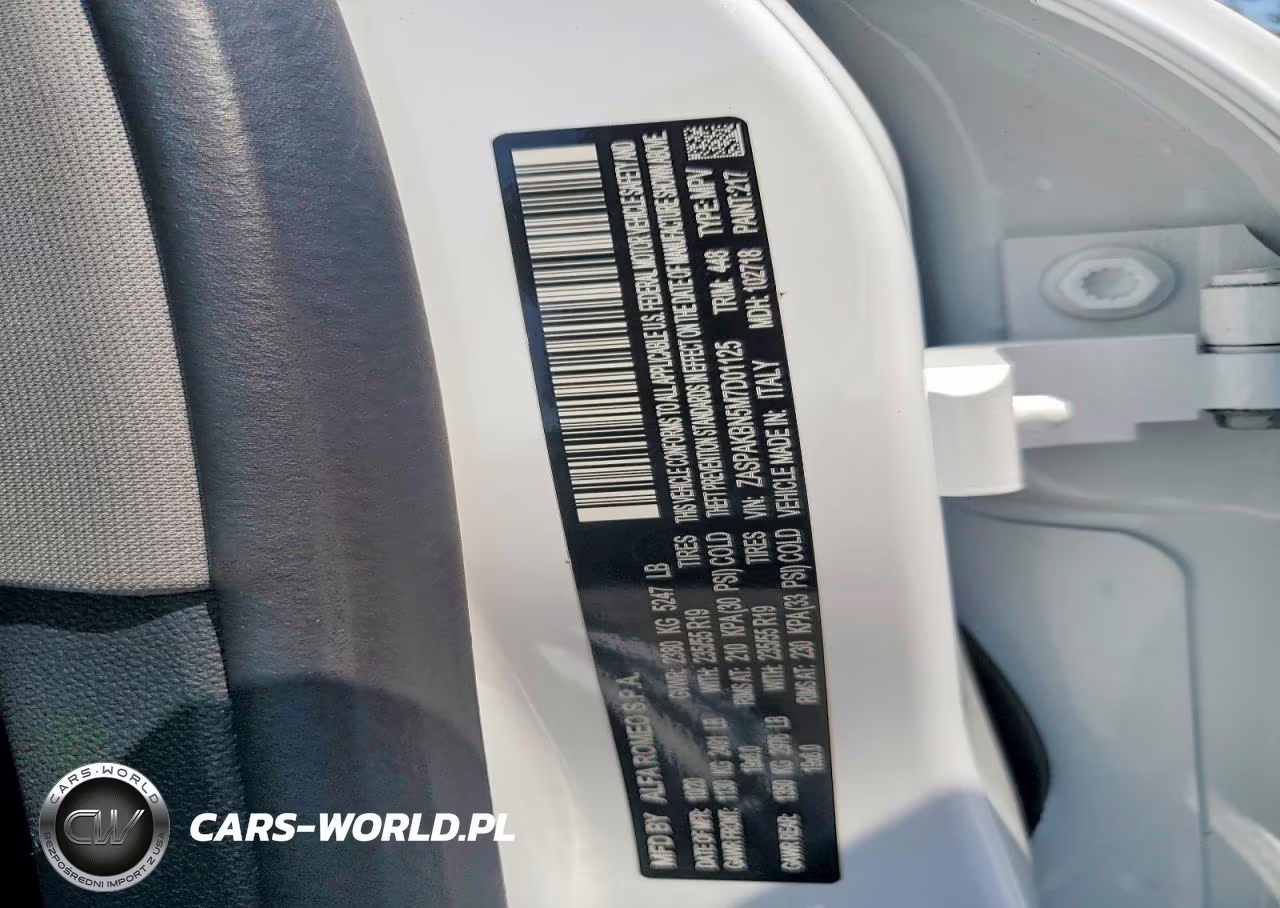 2021 Alfa Romeo Stelvio Ti VIN:ZASPAKBN5M7D01125 - 12