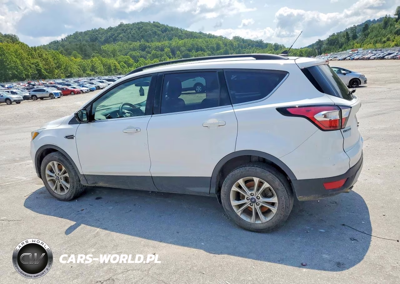 2018 Ford Escape Se VIN:1FMCU9GD5JUD17406 - 2