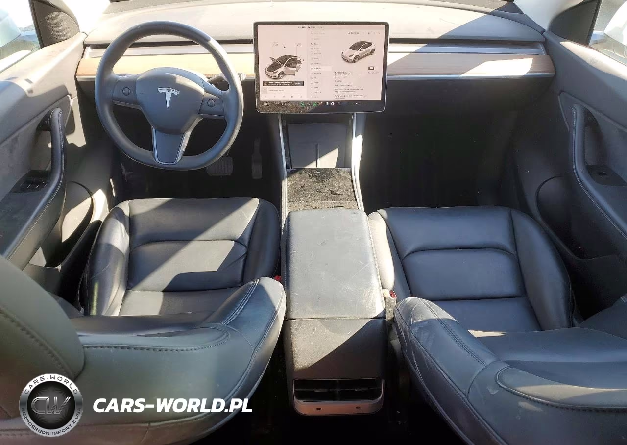 2020 Tesla Model Y VIN:5YJYGDEE1LF057548 - 8