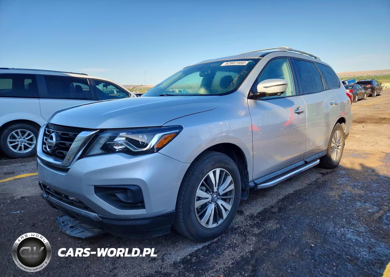 2020 Nissan Pathfinder Sl
