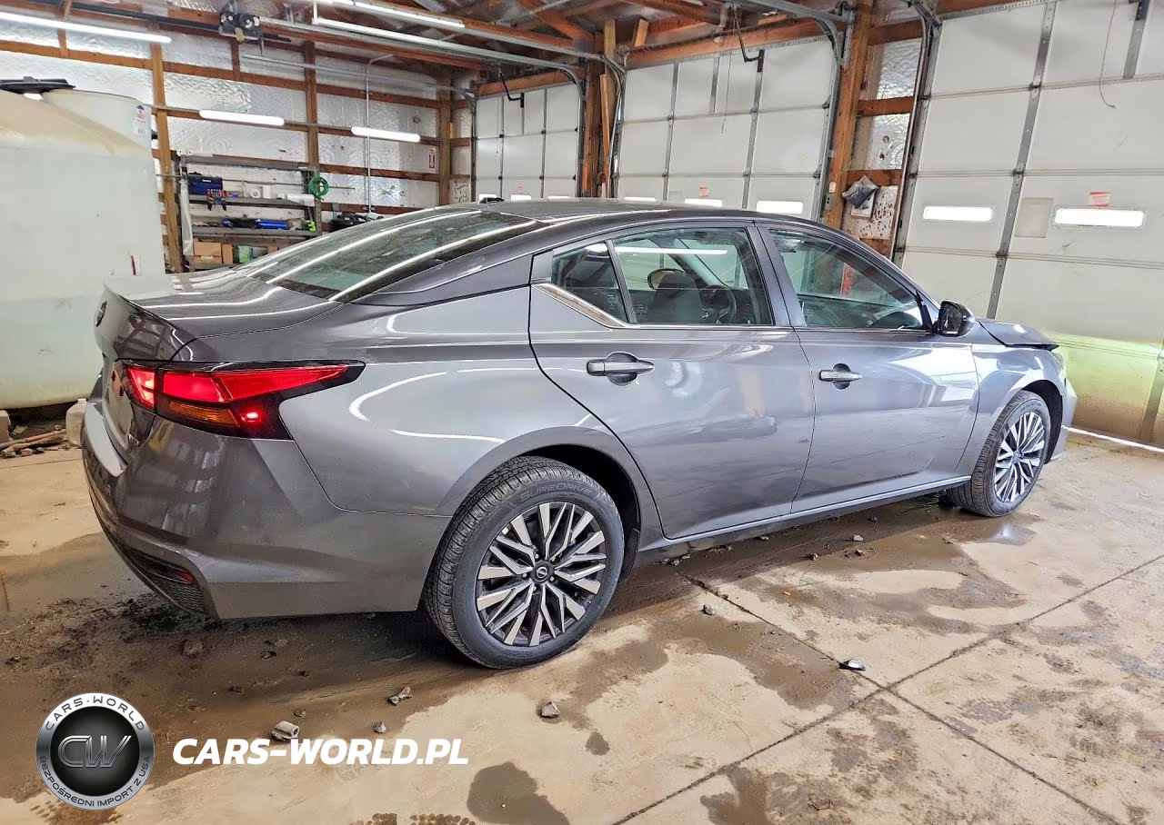 2026 Nissan Altima Sv VIN:1N4BL4DW4TN332557 - 3