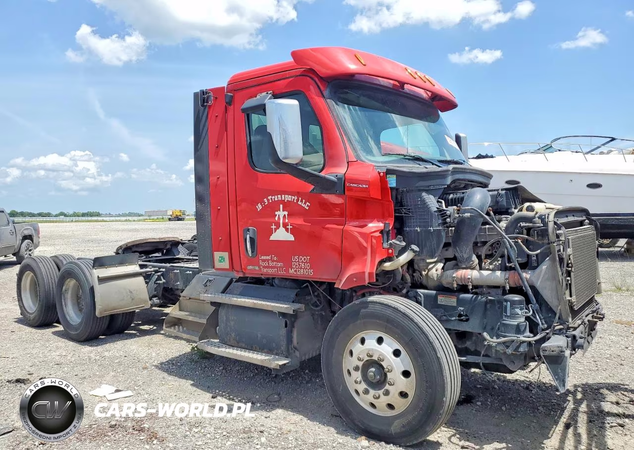 2020 Freightliner Cascadia 116 Semi Truck VIN:3AKJHTDV9LSLR2240 - 4