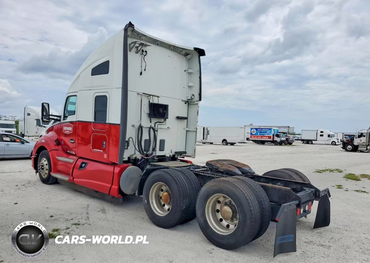2016 Kenworth Construction T680 VIN:1XKYDP9X2GJ983708 - 2