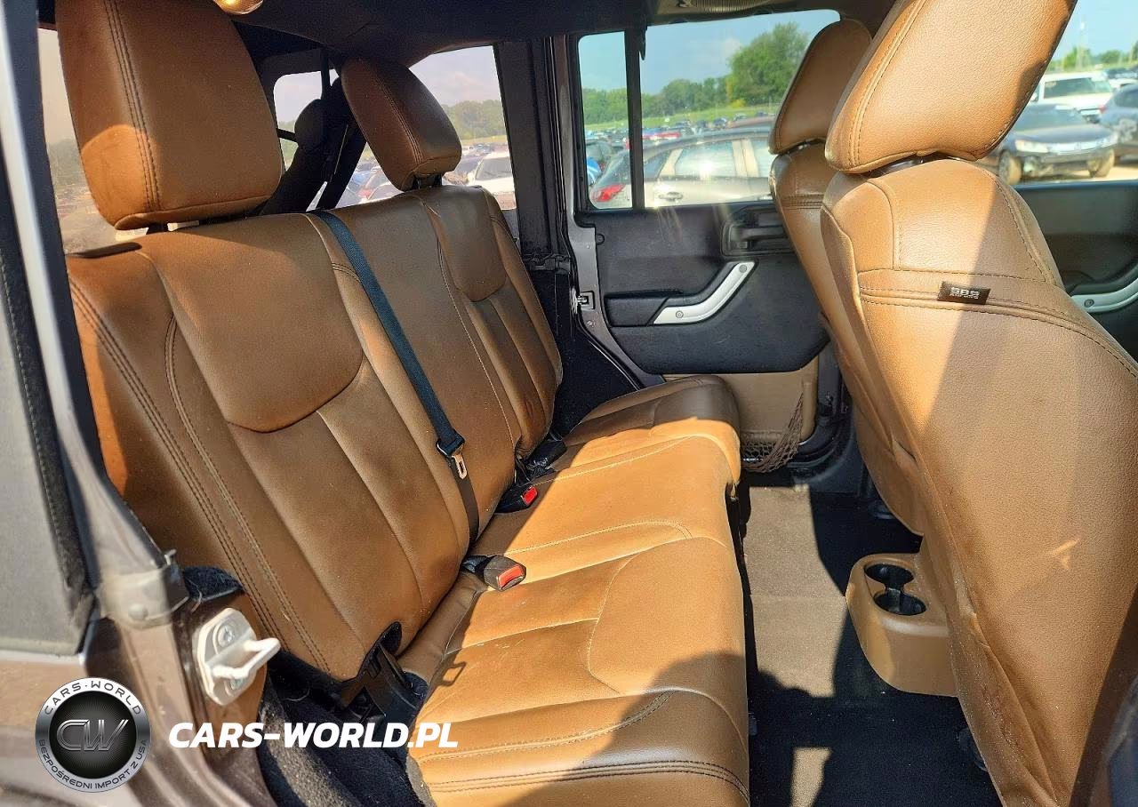 2014 Jeep Wrangler Unlimited Sahara VIN:1C4HJWEG1EL279246 - 11