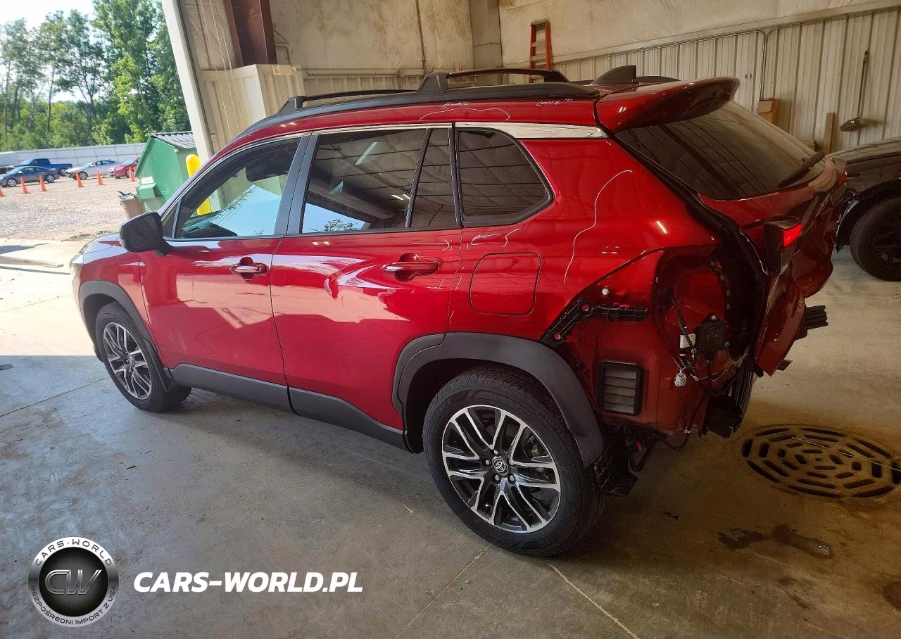 2026 Toyota Corolla Cross Xle VIN:7MUDAABG8TV167440 - 2