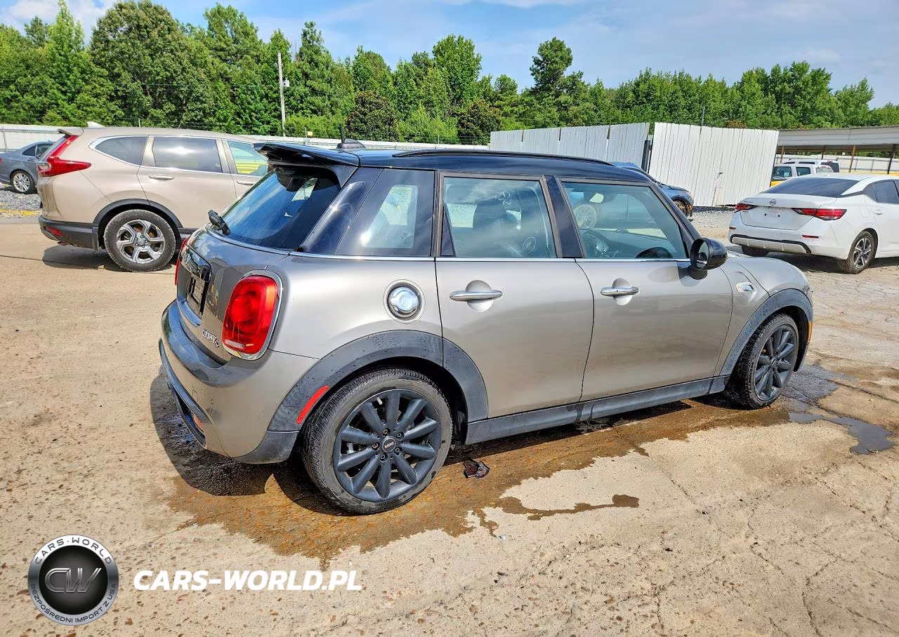 2018 Mini Cooper S VIN:WMWXU3C54J2F51422 - 3
