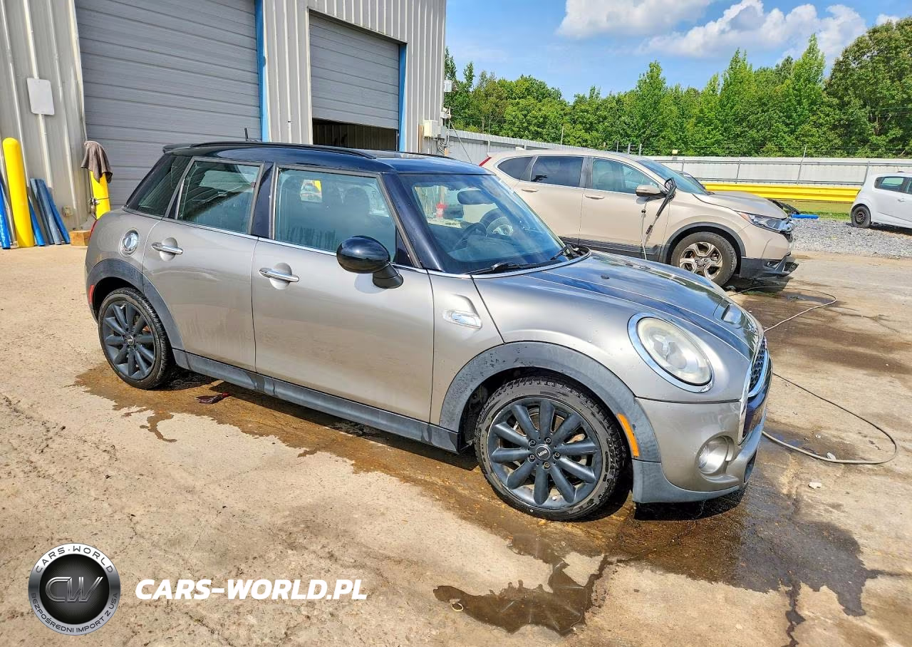2018 Mini Cooper S VIN:WMWXU3C54J2F51422 - 4
