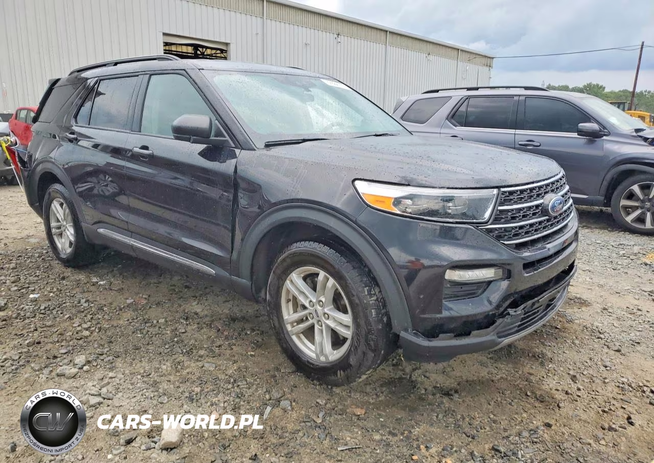 2023 Ford Explorer Xlt VIN:1FMSK8DH1PGA10695 - 4