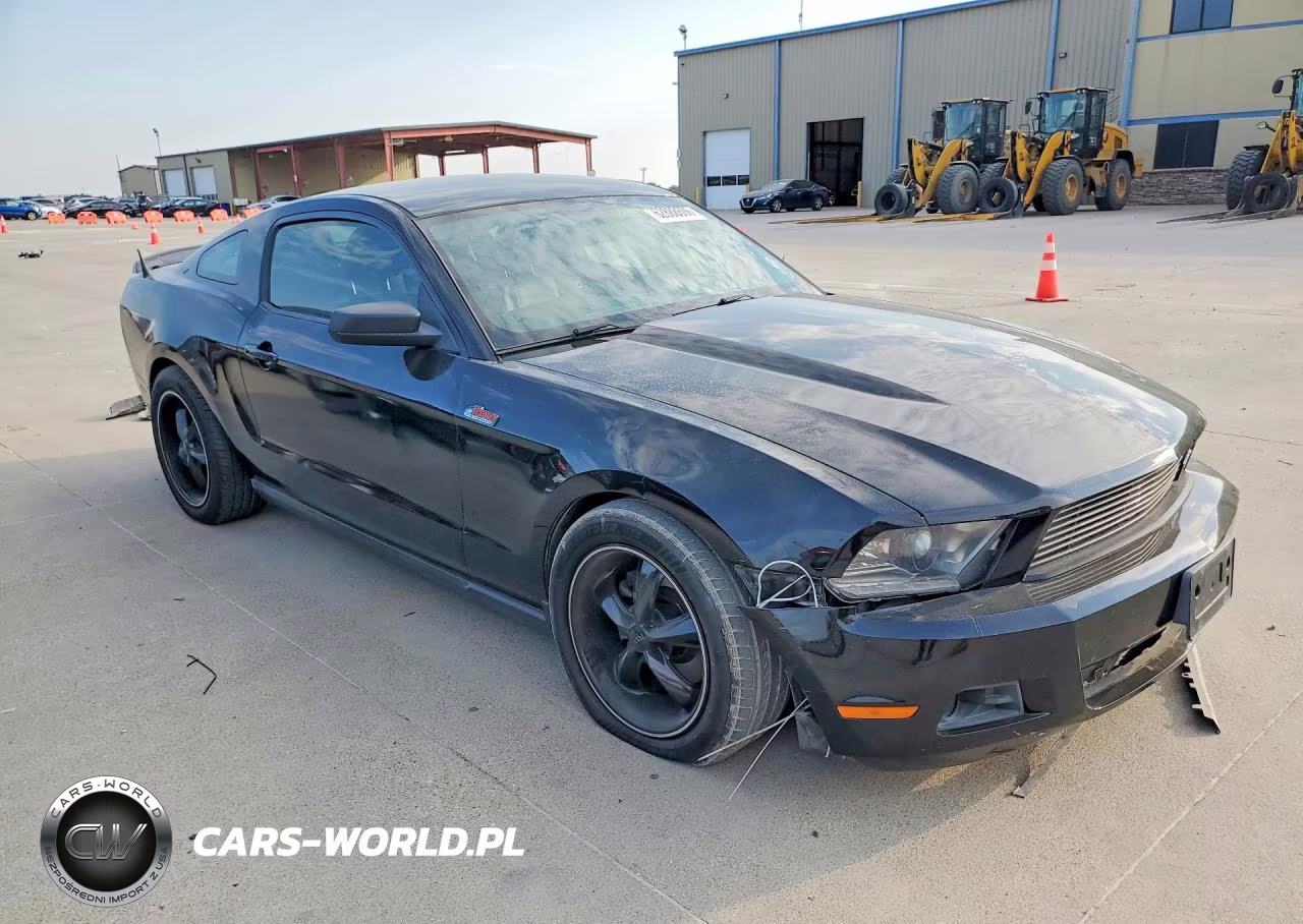 2011 Ford Mustang Base VIN:1ZVBP8AM6B5146653 - 4