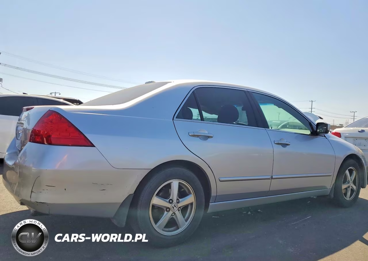2007 Honda Accord Ex VIN:1HGCM56837A032930 - 3