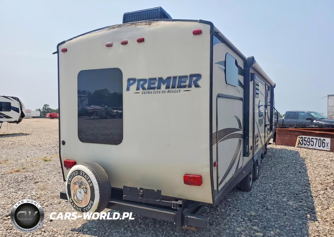 2016 Keystone Bullet Ultr Recreational Vehicle (Rv) VIN:4YDT34B27GD421997 - 4