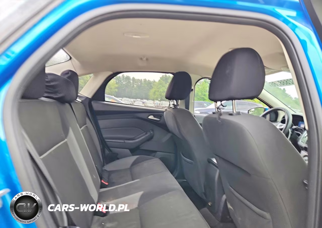 2014 Ford Focus Se VIN:1FADP3F22EL201353 - 10