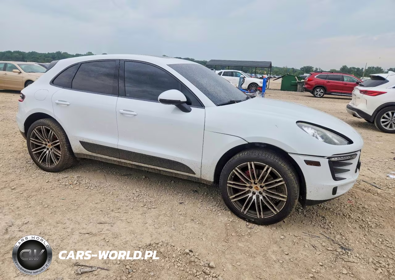 2016 Porsche Macan S VIN:WP1AB2A50GLB40643 - 4