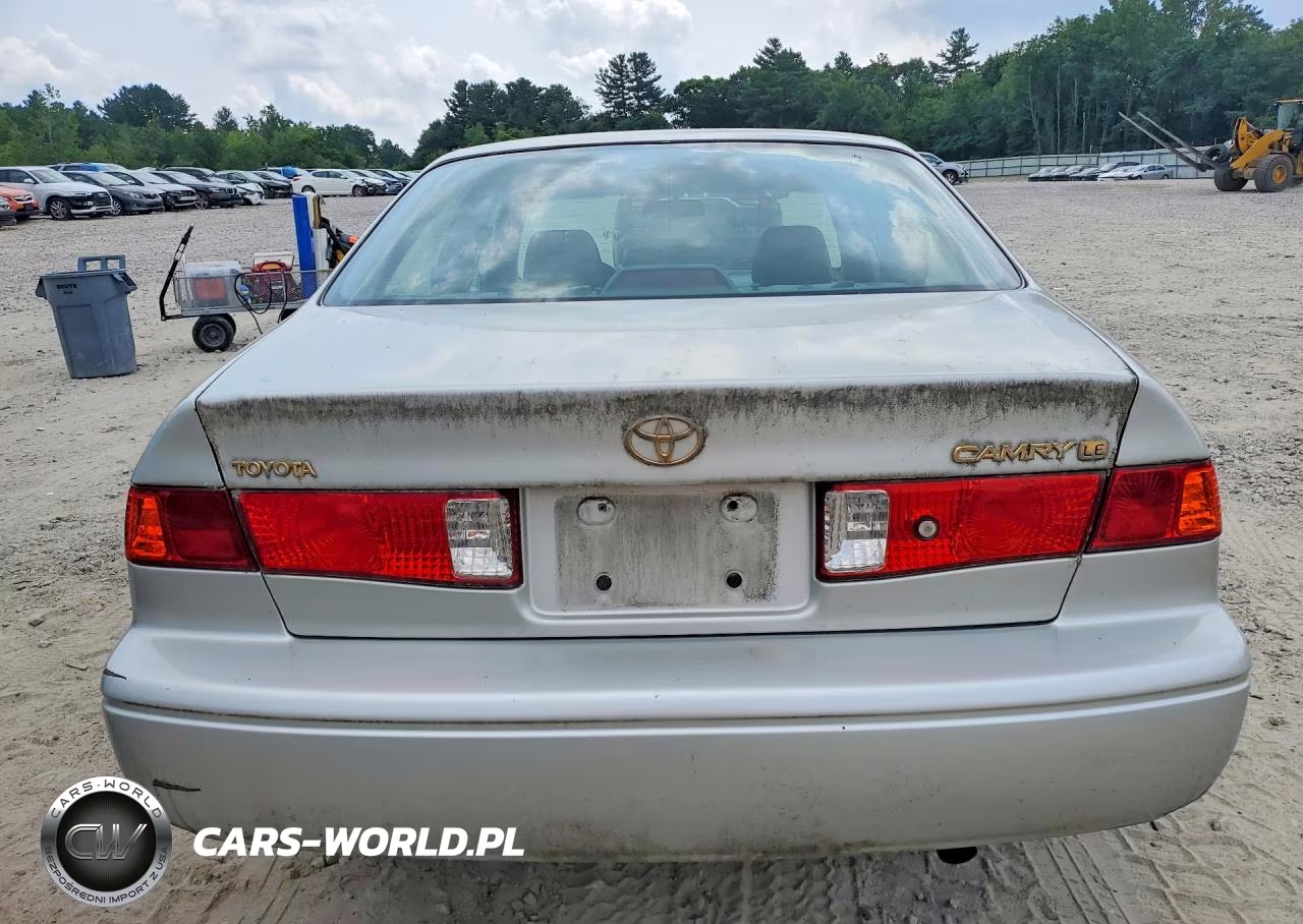 2000 Toyota Camry Le VIN:4T1BG22K9YU703045 - 6