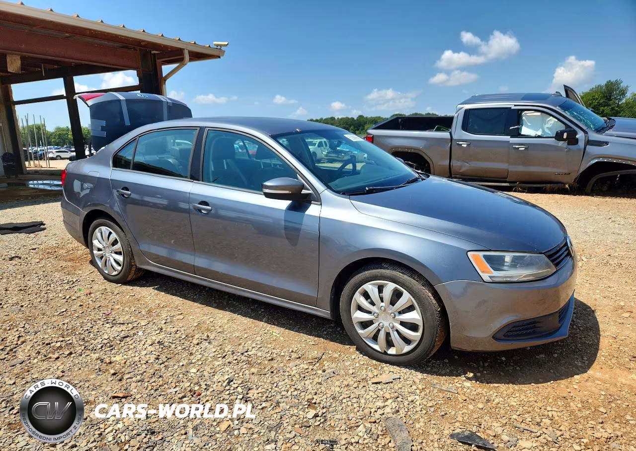 2011 Volkswagen Jetta Se VIN:3VWDX7AJ1BM338453 - 4