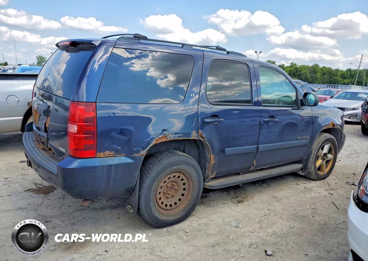 2008 Chevrolet Tahoe K1500 VIN:1GNFK13098R129472 - 3