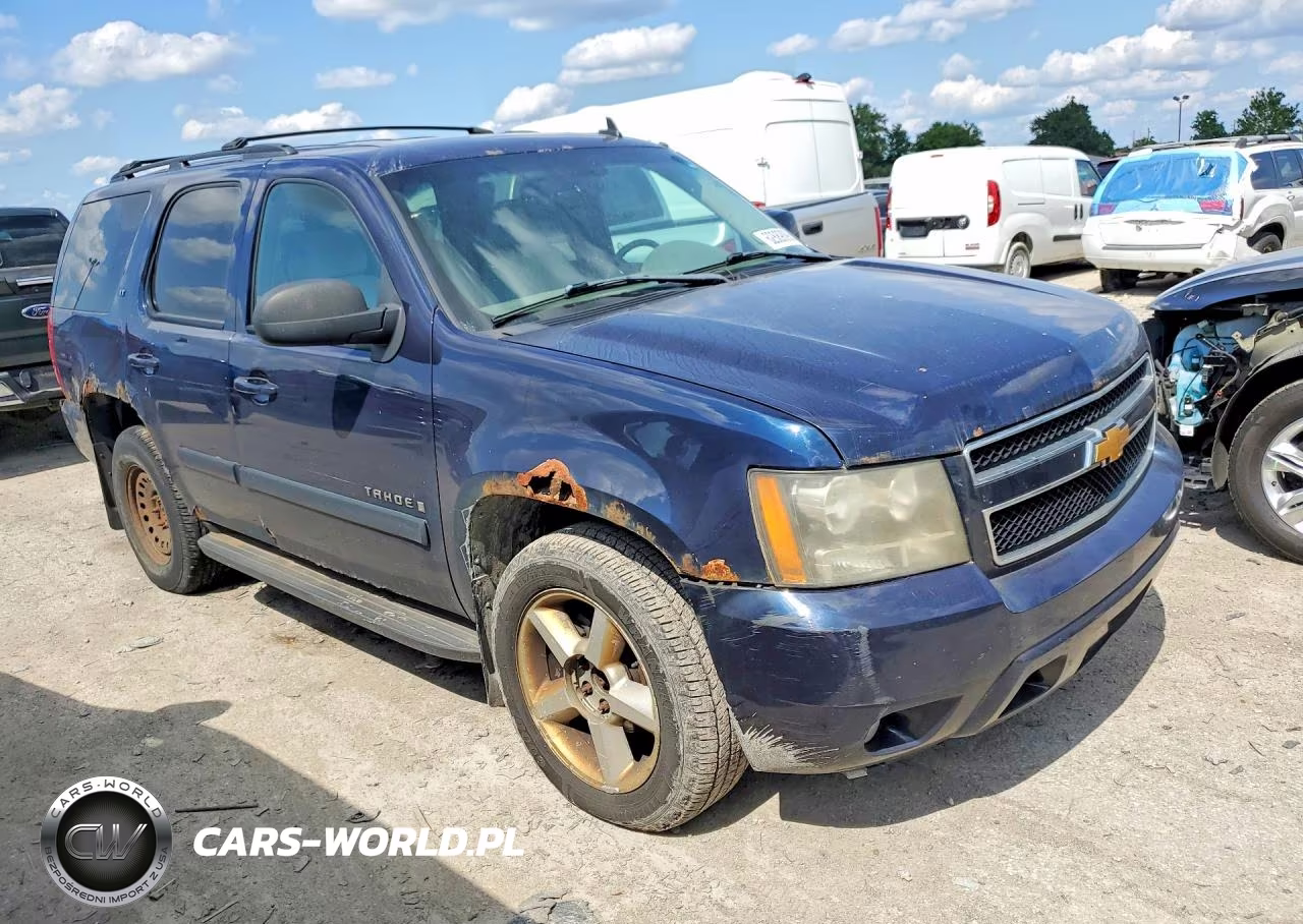 2008 Chevrolet Tahoe K1500 VIN:1GNFK13098R129472 - 4
