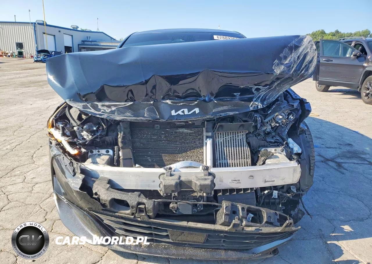 2024 Kia K5 Gt Line VIN:5XXG64J29RG260204 - 5