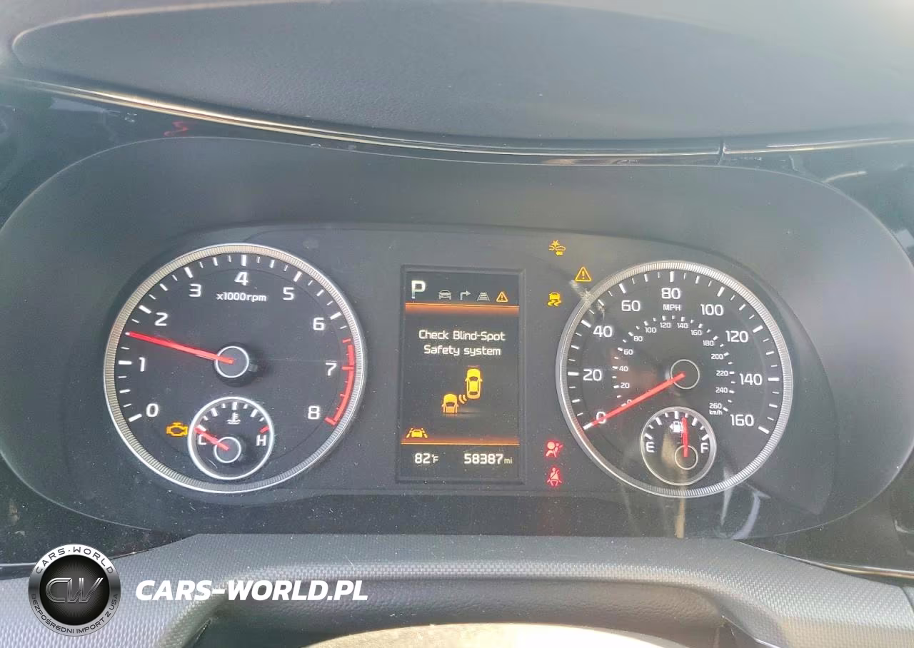 2024 Kia K5 Gt Line VIN:5XXG64J29RG260204 - 9