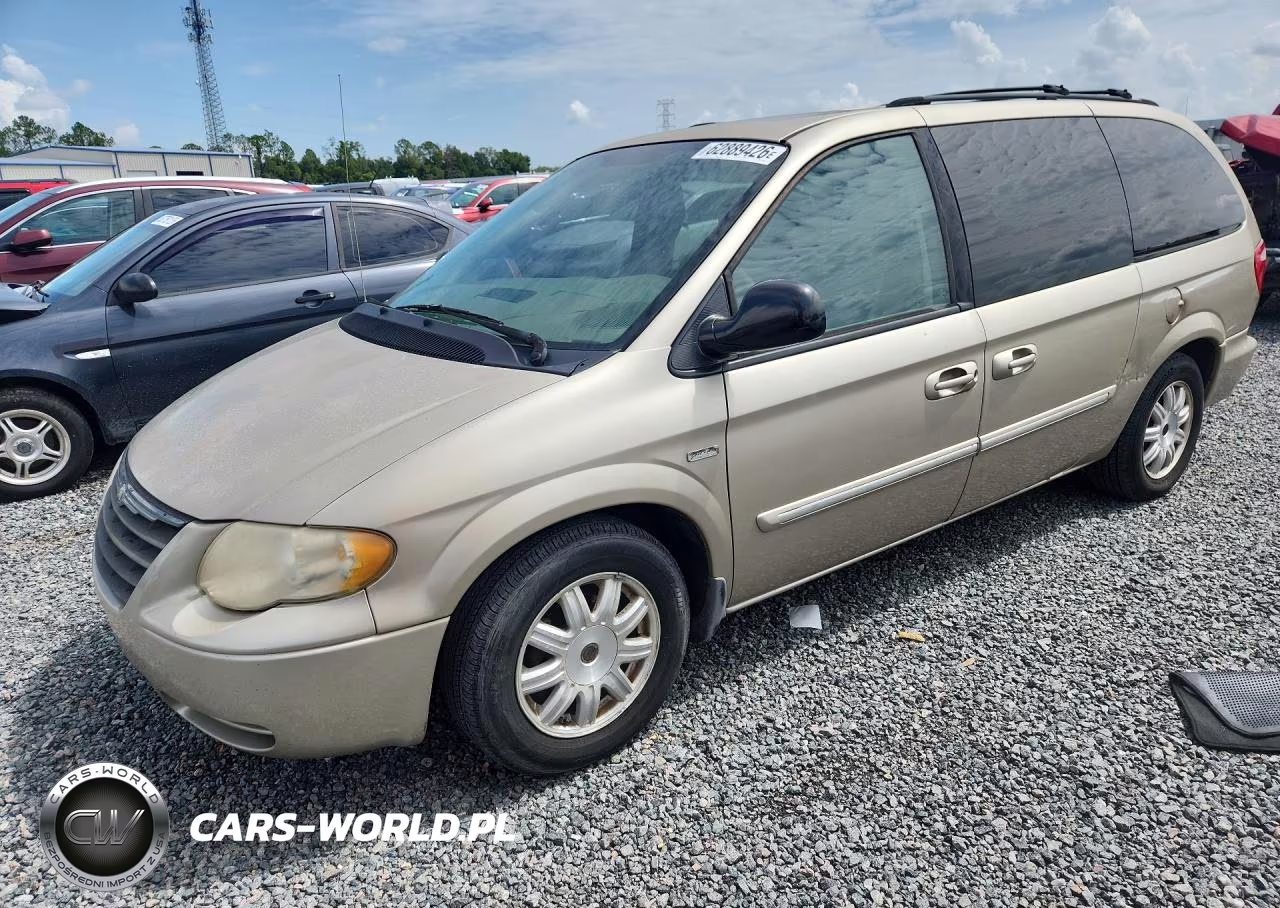 2006 Chrysler Town & Country Touring
