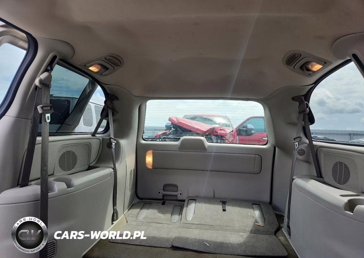 2006 Chrysler Town & Country Touring VIN:2A4GP54L06R721813 - 10