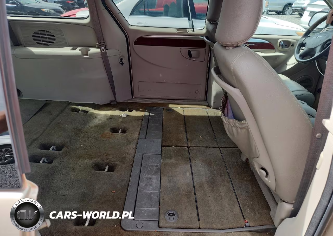 2006 Chrysler Town & Country Touring VIN:2A4GP54L06R721813 - 11