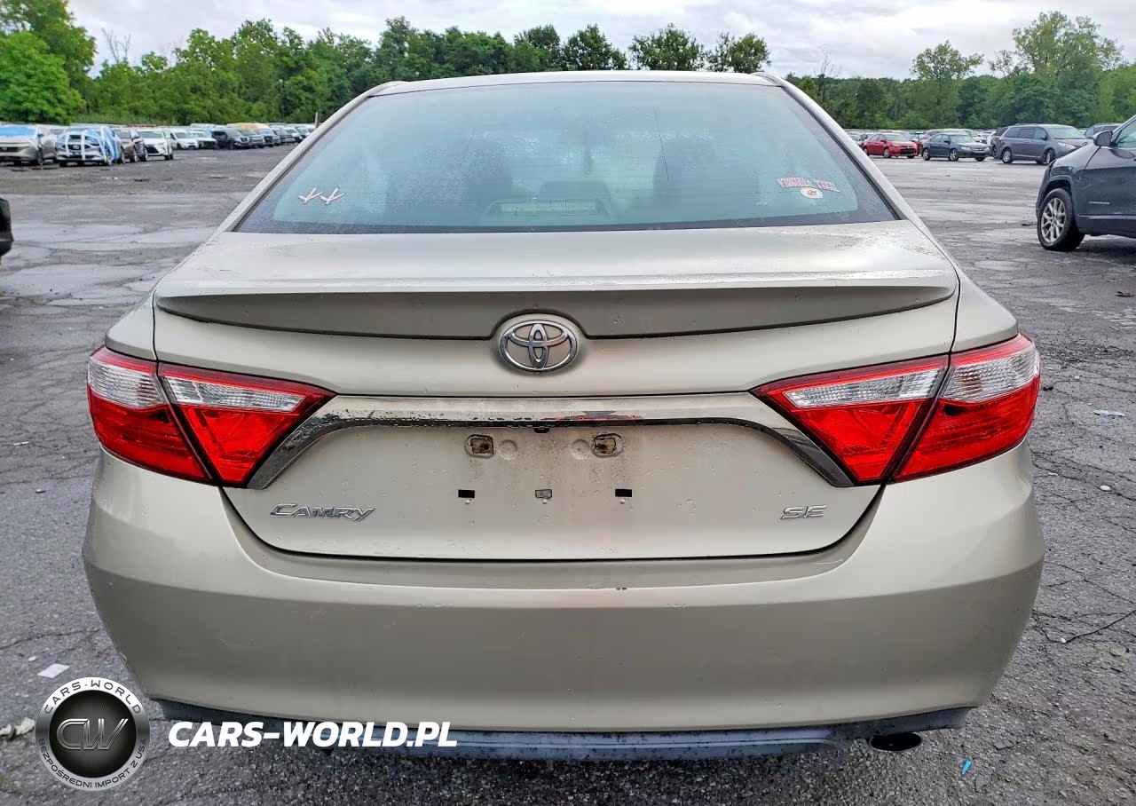 2016 Toyota Camry Se VIN:4T1BF1FK3GU170745 - 6