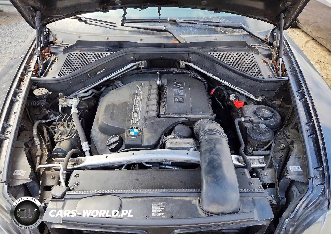 2014 BMW X6 xDrive35I VIN:5UXFG2C57E0C45752 - 12