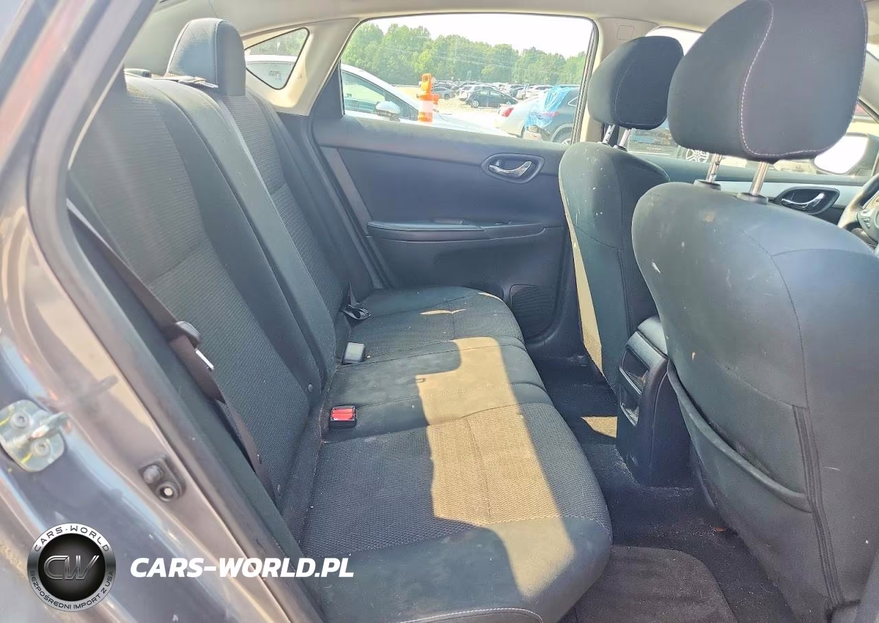 2019 Nissan Sentra S VIN:3N1AB7AP1KY310267 - 10