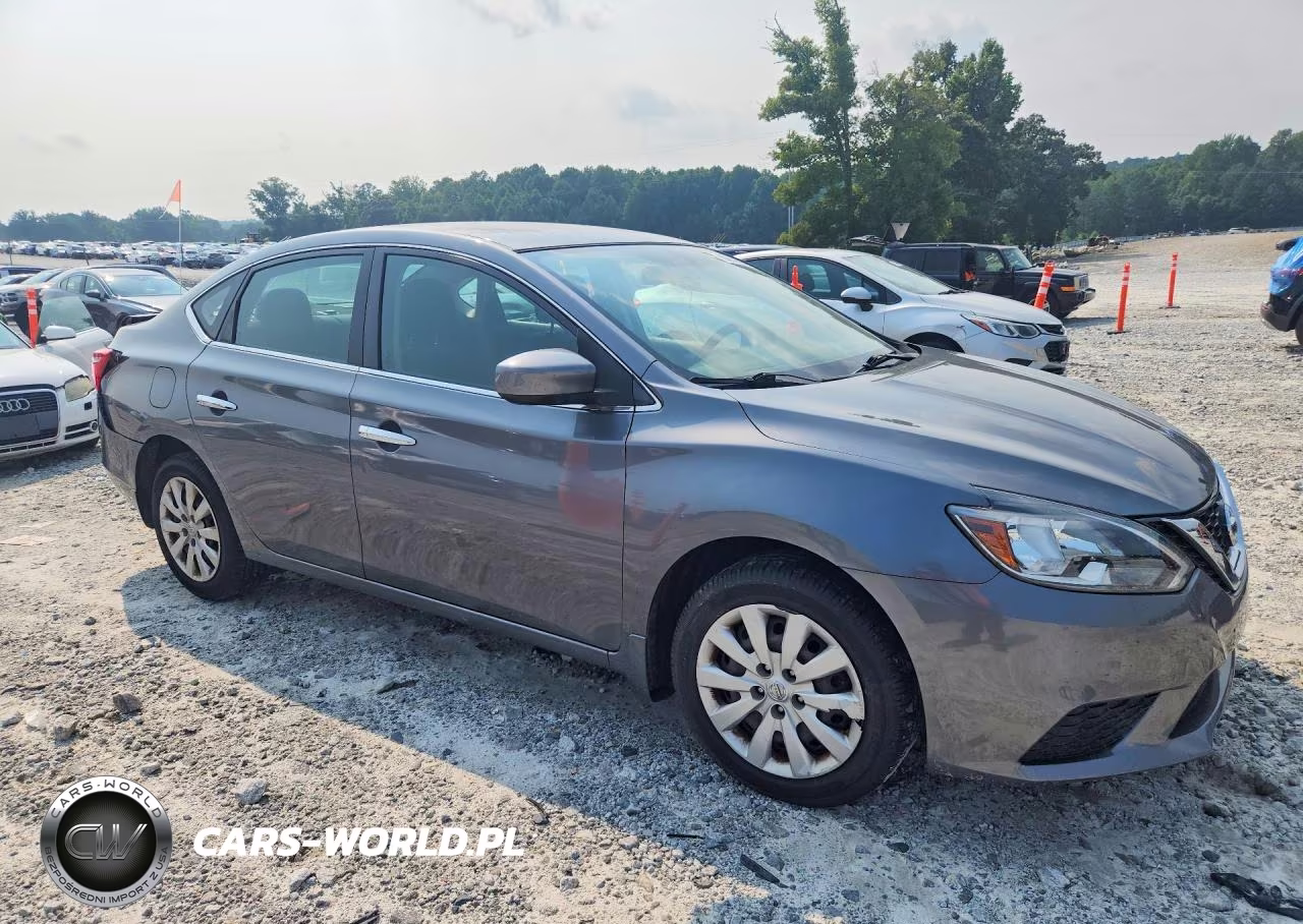 2019 Nissan Sentra S VIN:3N1AB7AP1KY310267 - 4
