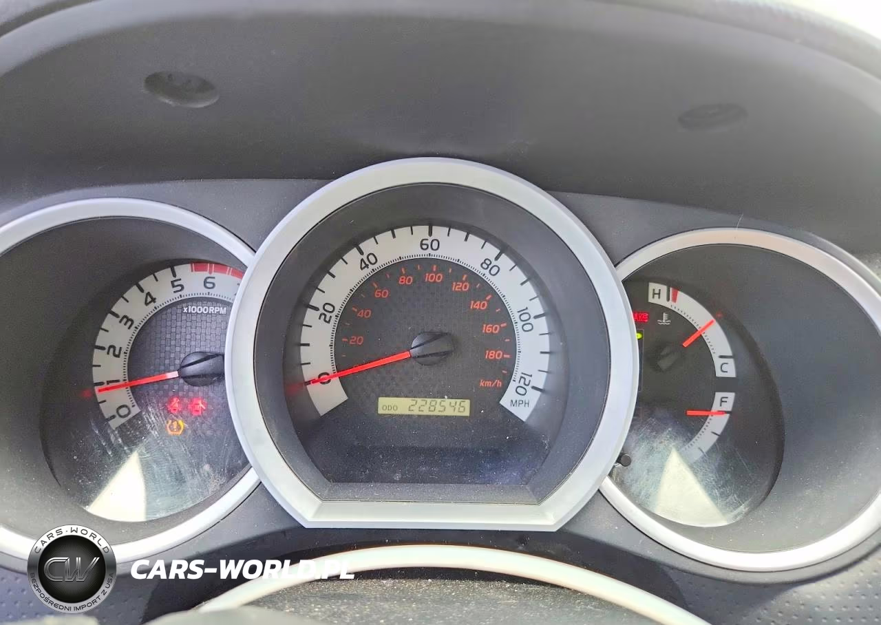 2013 Toyota Tacoma V6 VIN:5TFLU4EN5DX065551 - 9