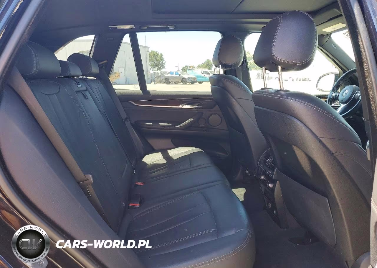 2018 BMW X5 xDrive35I VIN:5UXKR0C5XJ0X91482 - 11