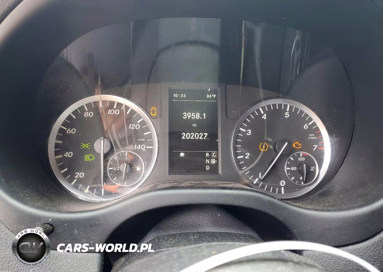 2018 Mercedes-Benz Metris VIN:WD4PG2EEXJ3383154 - 9