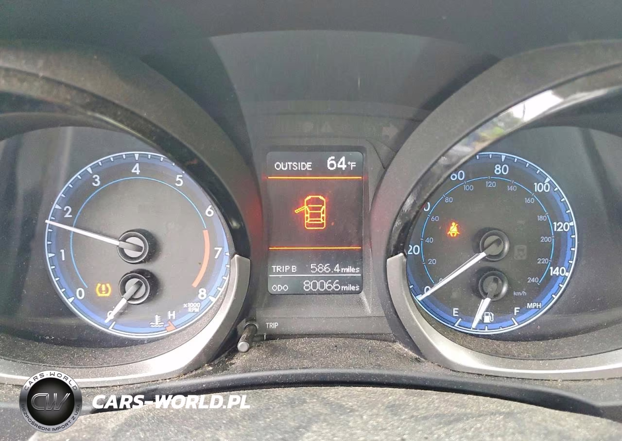 2014 Toyota Corolla S Plus VIN:2T1BURHE2EC066810 - 17