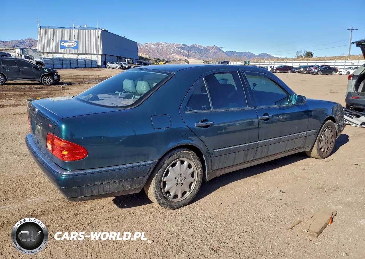 1998 Mercedes-Benz E 320 VIN:WDBJF65F3WA661235 - 3