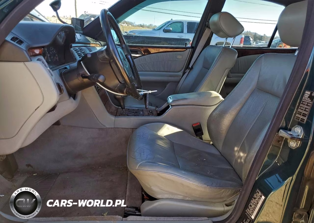 1998 Mercedes-Benz E 320 VIN:WDBJF65F3WA661235 - 7