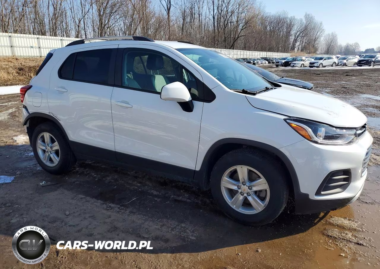 2021 Chevrolet Trax 1Lt VIN:KL7CJLSB9MB328910 - 4