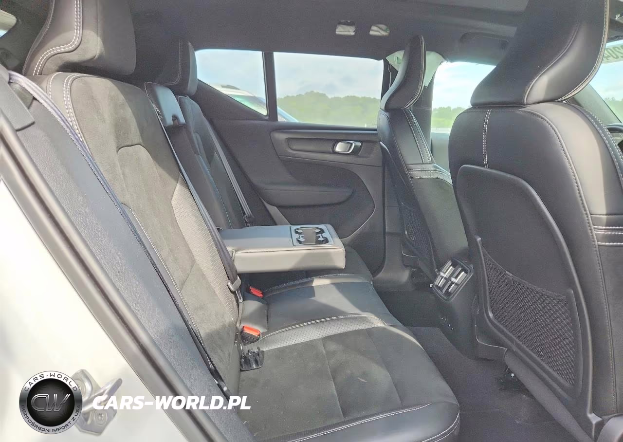 2021 Volvo Xc40 Recharge VIN:YV4ED3UR7M2536343 - 11