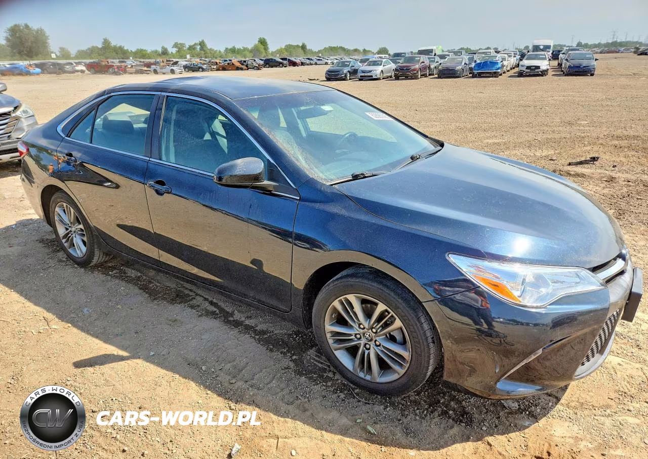 2017 Toyota Camry Se VIN:4T1BF1FK3HU701539 - 4