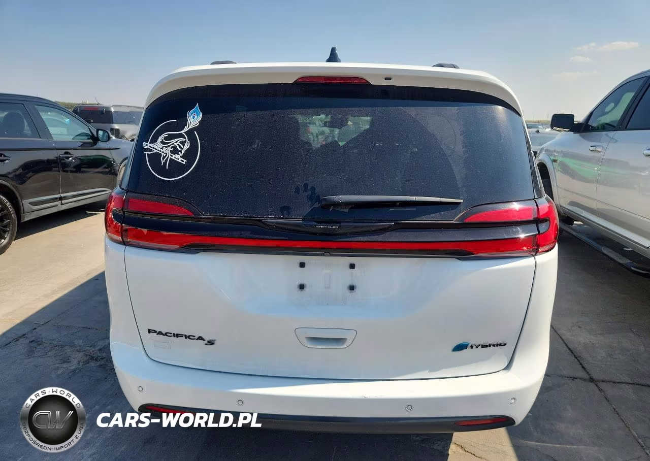 2024 Chrysler Pacifica Hybrid Select VIN:2C4RC1S75RR122029 - 6