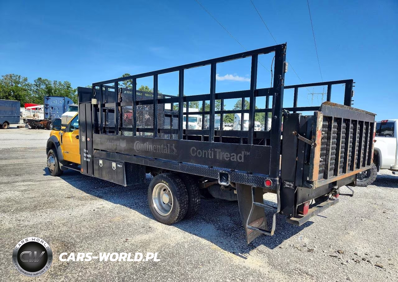 2018 Ford F550 Super Duty VIN:1FDUF5GT1JDA01239 - 2