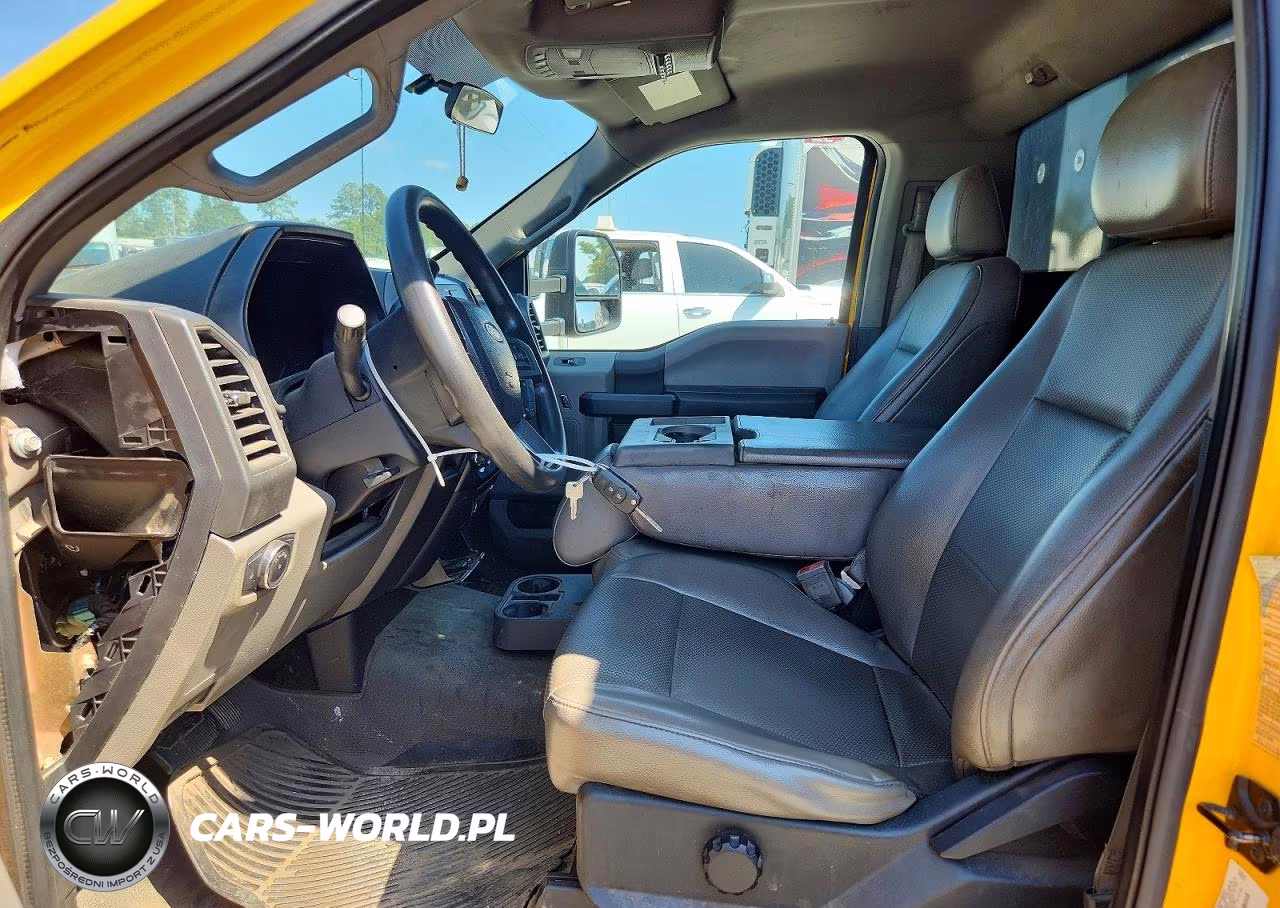 2018 Ford F550 Super Duty VIN:1FDUF5GT1JDA01239 - 7