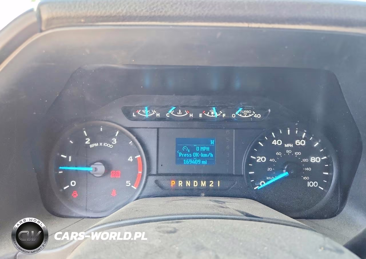 2018 Ford F550 Super Duty VIN:1FDUF5GT1JDA01239 - 9