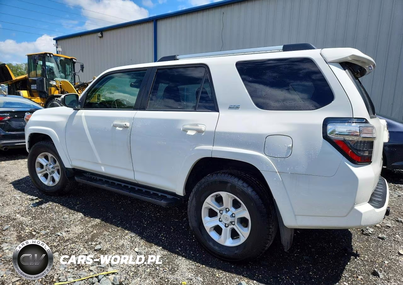 2022 Toyota 4Runner Sr5 VIN:JTEMU5JR9N6050413 - 2