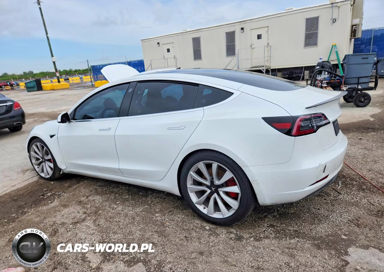 2019 Tesla Model 3 VIN:5YJ3E1EB2KF486944 - 2