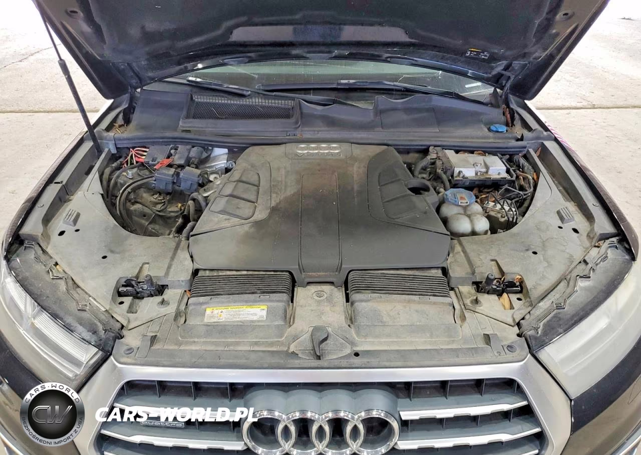 2017 Audi Q7 Premium Plus VIN:WA1LAAF75HD012275 - 12